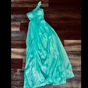 Seafoam green one shoulder maxi dress size 6